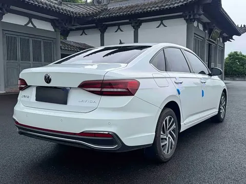 Volkswagen Lavida, миниатюра 6