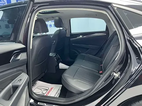 Volkswagen Passat, миниатюра 8