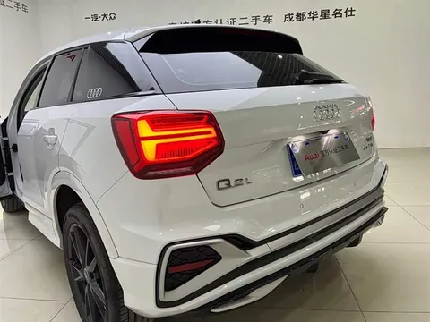 Audi Q2L, миниатюра 7