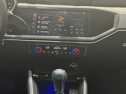 Audi Q3, миниатюра 11