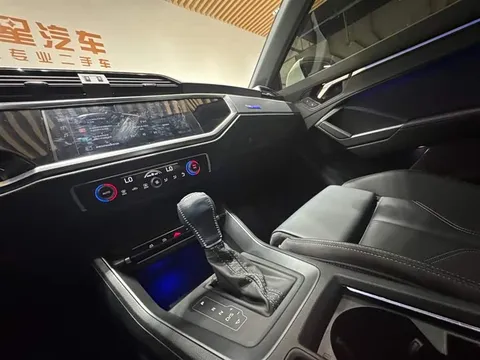 Audi Q3, миниатюра 12