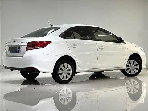 Toyota Yaris, миниатюра 8
