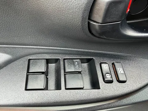 Toyota Yaris, миниатюра 11