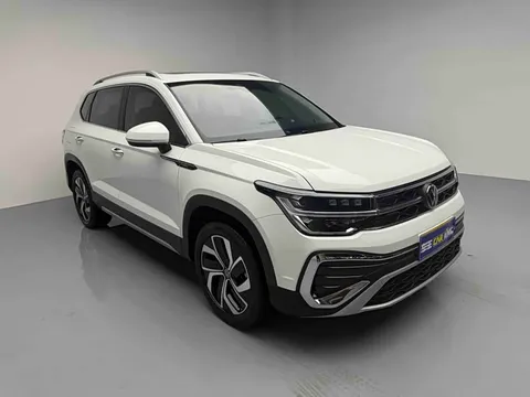 Volkswagen Tharu, миниатюра 3
