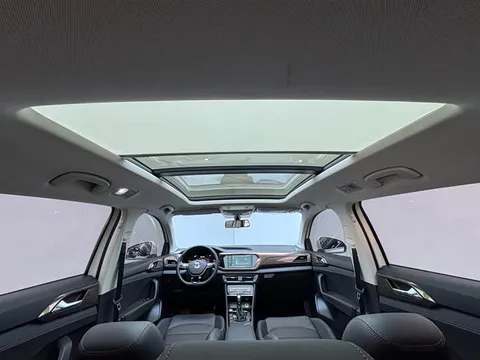 Volkswagen Tharu, миниатюра 11