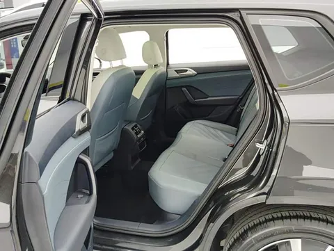 Volkswagen Tharu, миниатюра 11