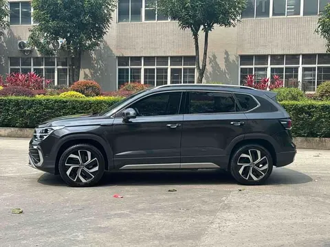 Volkswagen Tharu, миниатюра 3