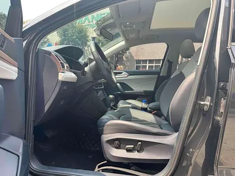 Volkswagen Tharu, миниатюра 8