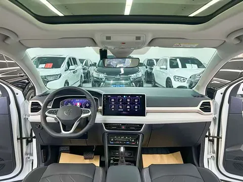 Volkswagen Tharu, миниатюра 9