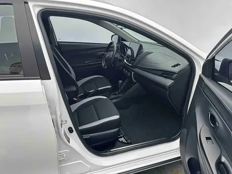 Toyota Yaris, миниатюра 7