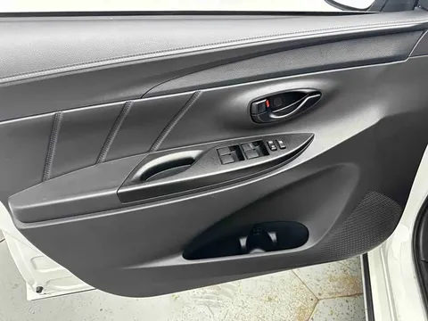 Toyota Yaris, миниатюра 10