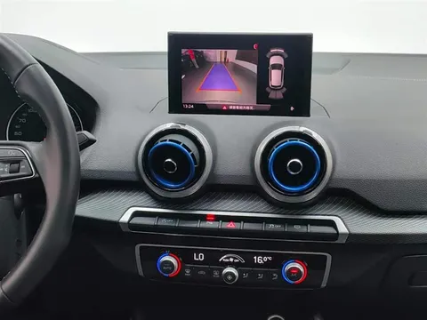 Audi Q2L, миниатюра 13