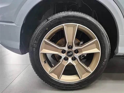 Audi Q2L, миниатюра 23