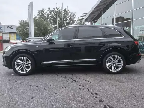 Audi Q7, миниатюра 3