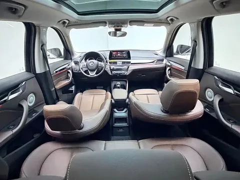 BMW X1, миниатюра 8