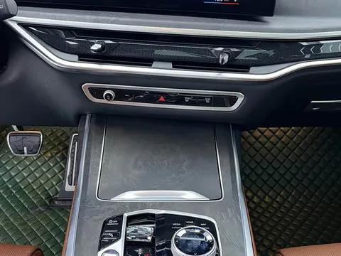 BMW X7, миниатюра 16