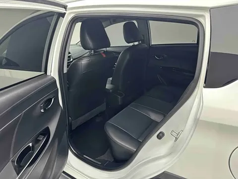 Toyota Yaris, миниатюра 12