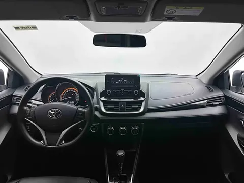 Toyota Yaris, миниатюра 13