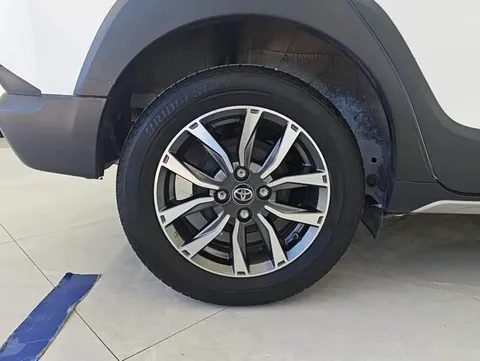 Toyota Yaris, миниатюра 6