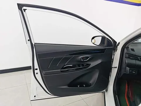 Toyota Yaris, миниатюра 7