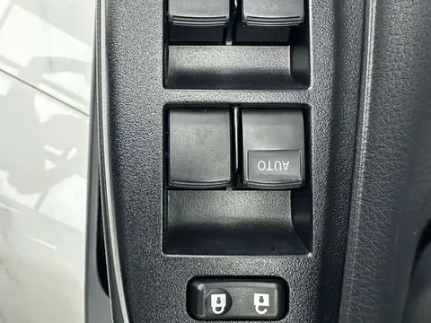 Toyota Yaris, миниатюра 11