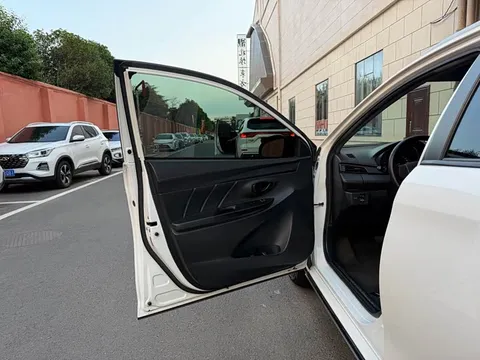 Toyota Yaris, миниатюра 19
