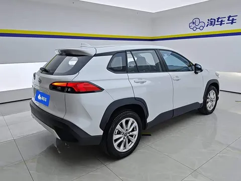 Toyota Corolla Cross, миниатюра 3