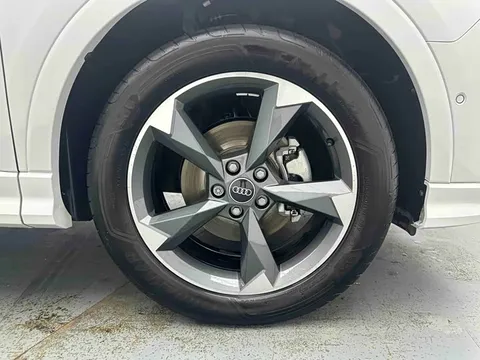 Audi Q3, миниатюра 8