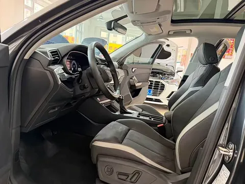 Audi Q3, миниатюра 8