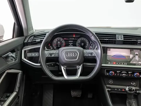 Audi Q3, миниатюра 12