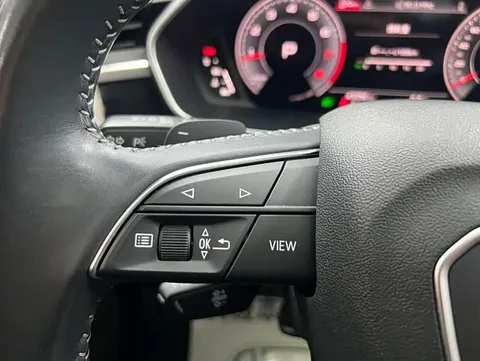 Audi Q3, миниатюра 12