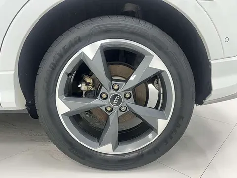 Audi Q3, миниатюра 18