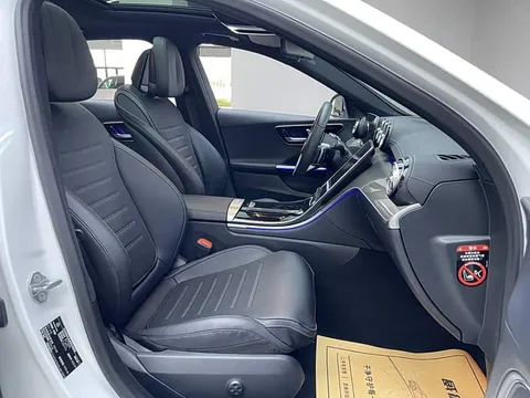 Mercedes-Benz C-Class, миниатюра 18
