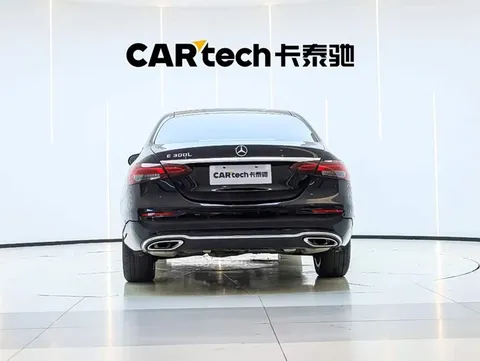 Mercedes-Benz E, миниатюра 2
