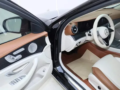 Mercedes-Benz E, миниатюра 18