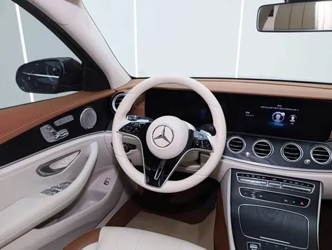Mercedes-Benz E, миниатюра 27