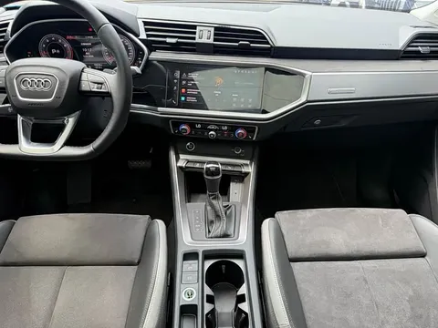 Audi Q3, миниатюра 16