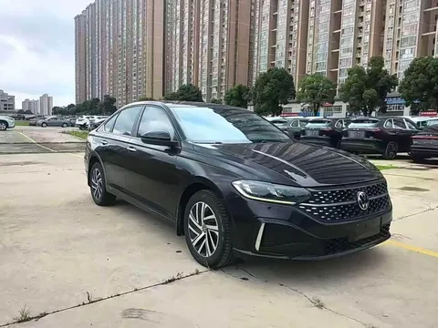 Volkswagen Lavida, миниатюра 2