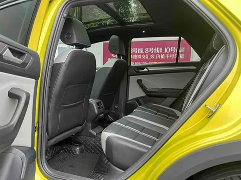 Volkswagen T-ROC, миниатюра 8