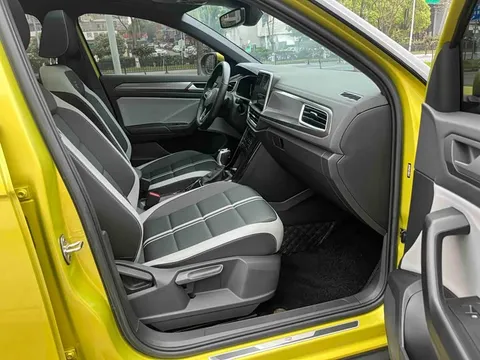 Volkswagen T-ROC, миниатюра 12
