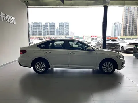 Volkswagen Lavida, миниатюра 12