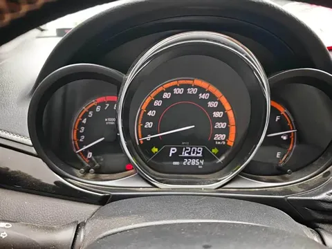 Toyota Yaris, миниатюра 7