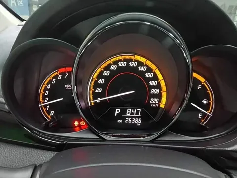 Toyota Yaris, миниатюра 9