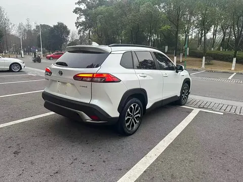 Toyota Frontlander, миниатюра 4