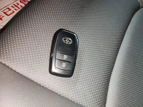 Toyota Frontlander, миниатюра 8