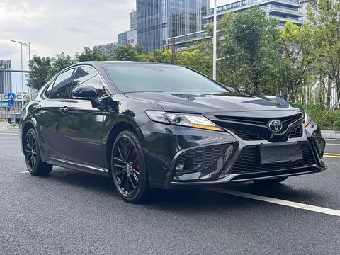 Toyota Camry, миниатюра 3