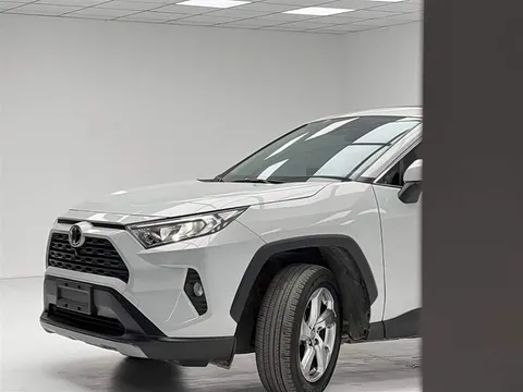 Toyota RAV4, миниатюра 6