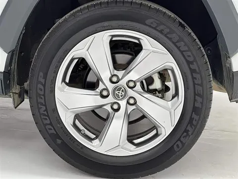 Toyota RAV4, миниатюра 8