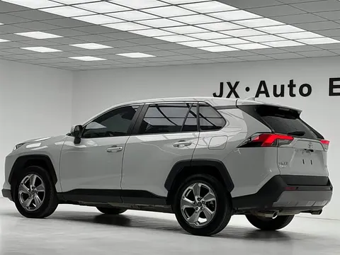 Toyota RAV4, миниатюра 10