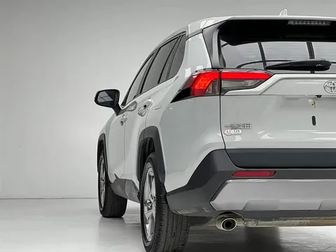 Toyota RAV4, миниатюра 15